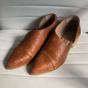 Catherine Malandrino “Swan” Wrapped Leather Flat